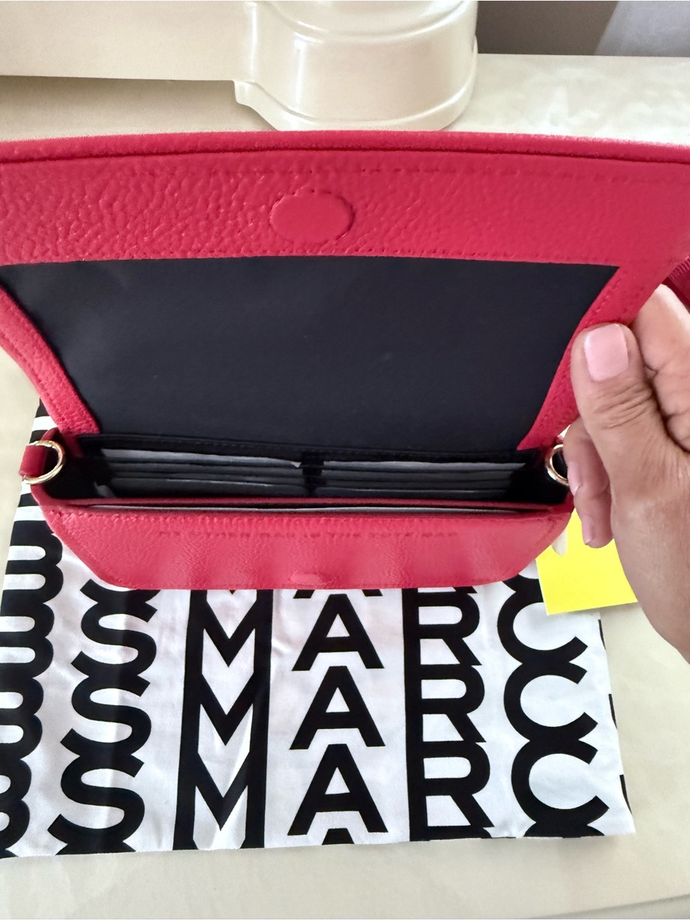Marc Jacobs True Red Mini Bag Wallet with Detachable Strap - Picture 4 of 5